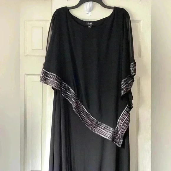 SLNY Black Overlay Style Metallic-Trim Capelet Sheath Maxi Dress16 - Picture 2 of 12